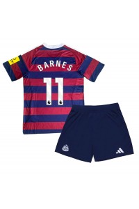 Newcastle United Harvey Barnes #11 Babytruitje Uit tenue Kind 2024-25 Korte Mouw (+ Korte broeken)